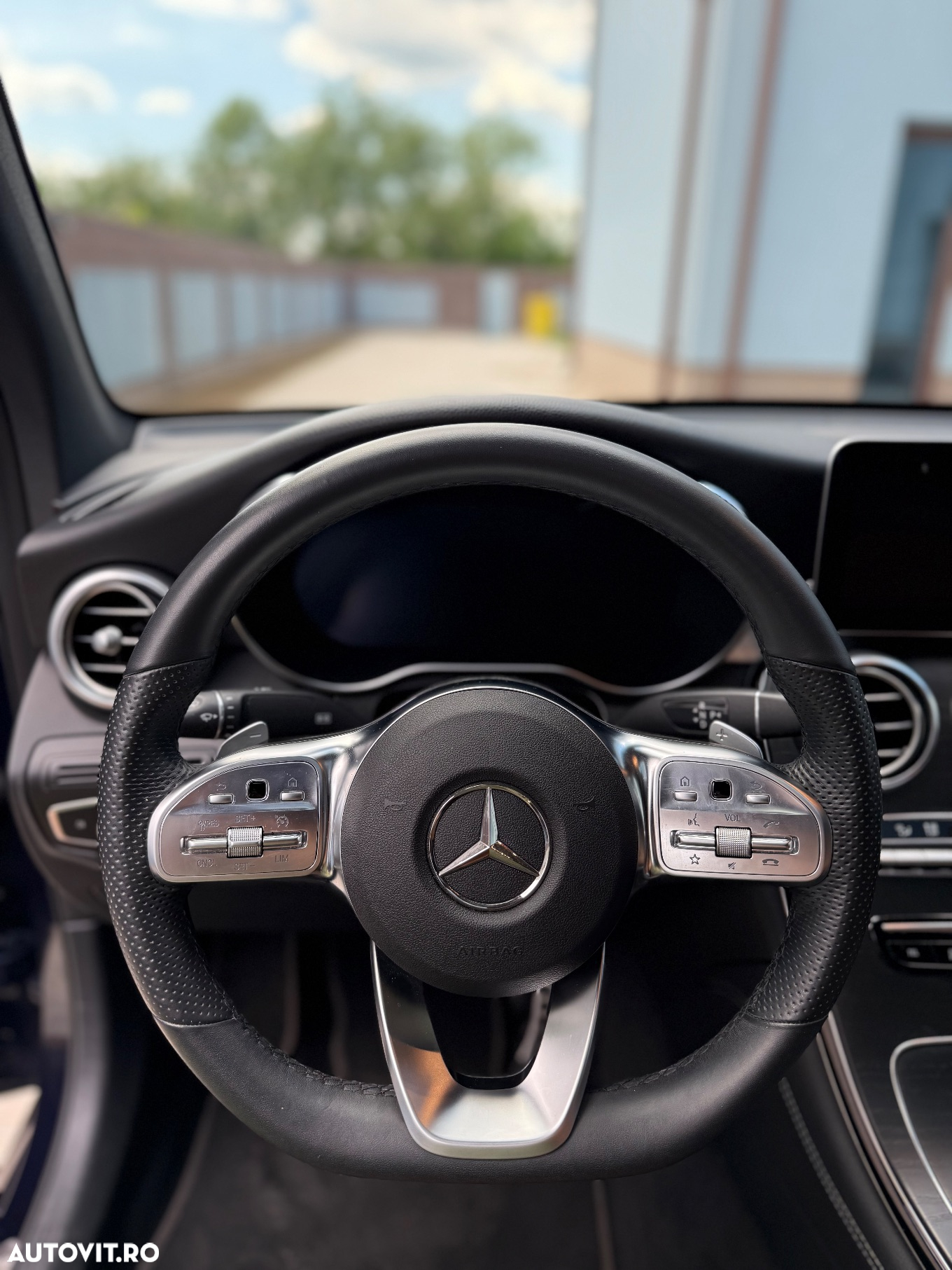 Mercedes-Benz GLC Coupe 400 d 4Matic 9G-TRONIC AMG Line - 9