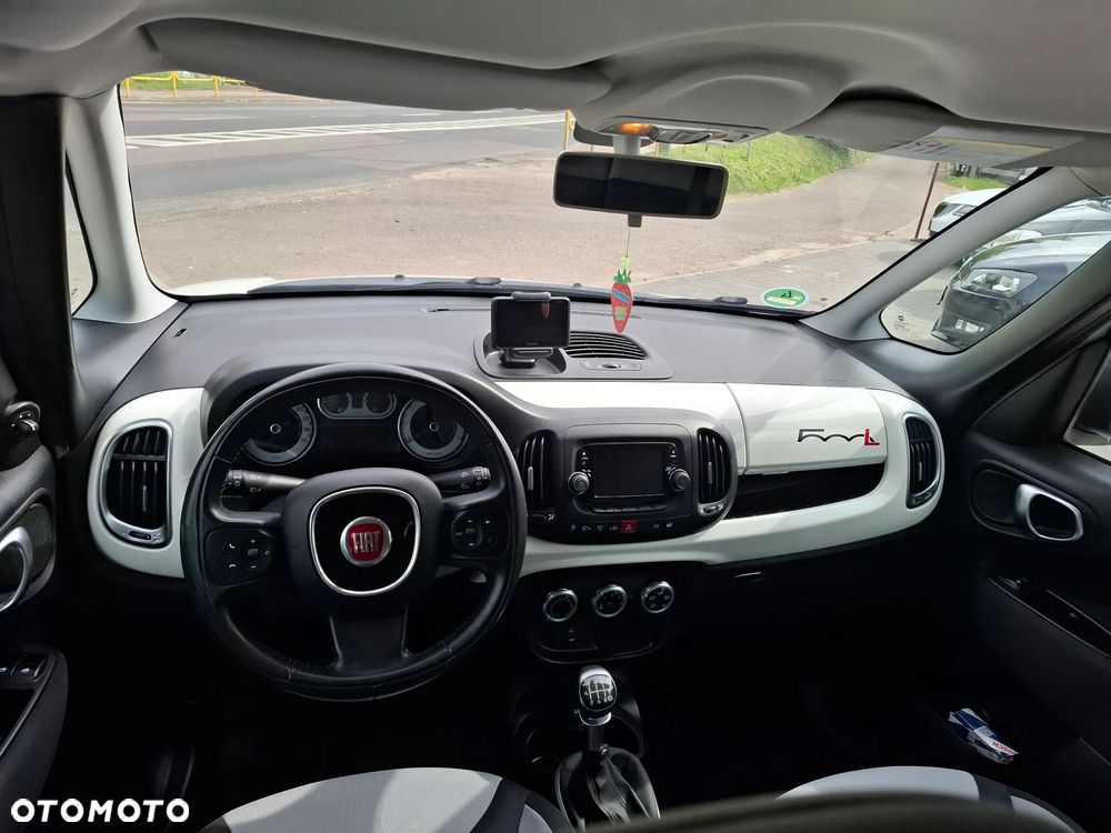 Fiat 500L Urban 1.4 16V Lounge - 11