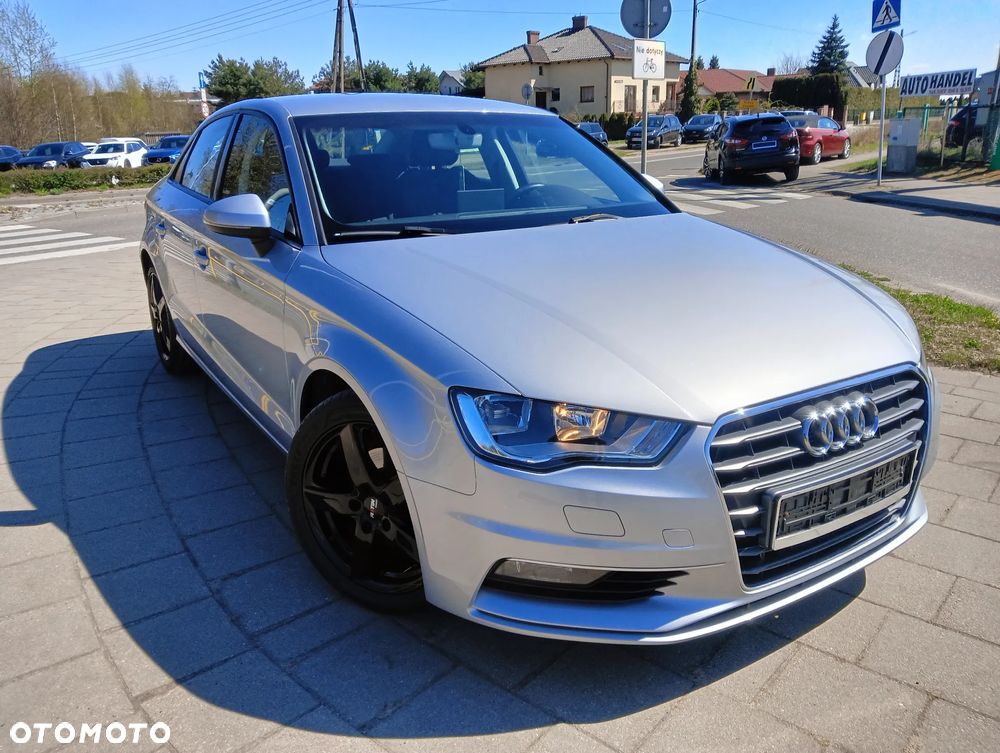 Audi A3 Sportback - 2