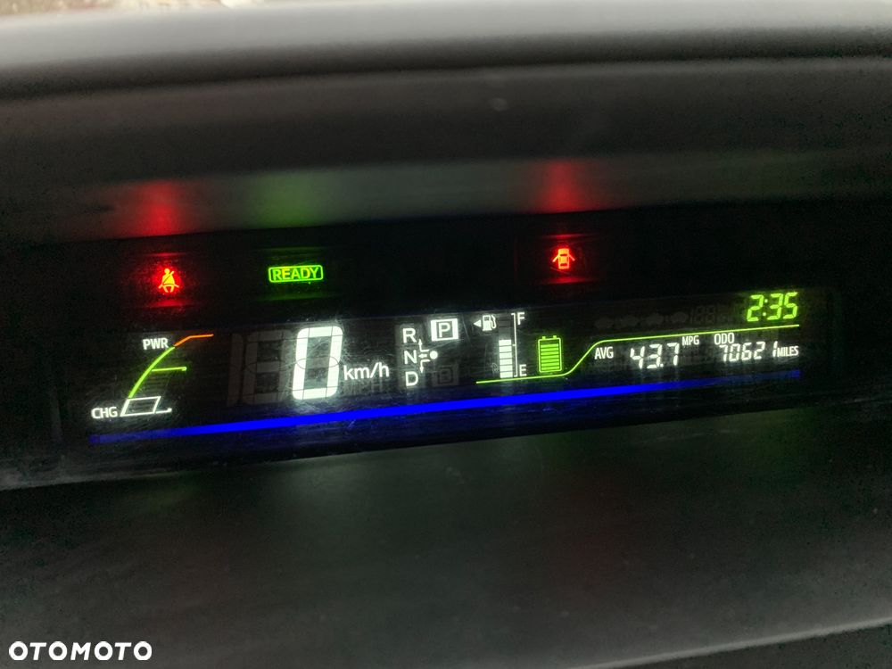 Toyota Prius+ - 36