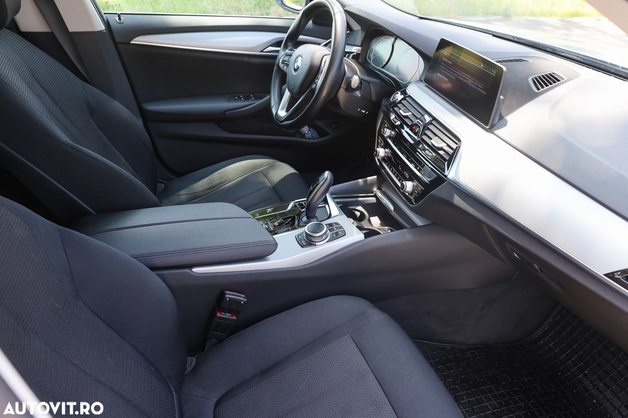 BMW Seria 5 520d AT MHEV - 8