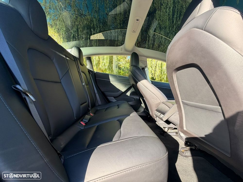 Tesla Model 3 Standard Range Plus RWD - 31