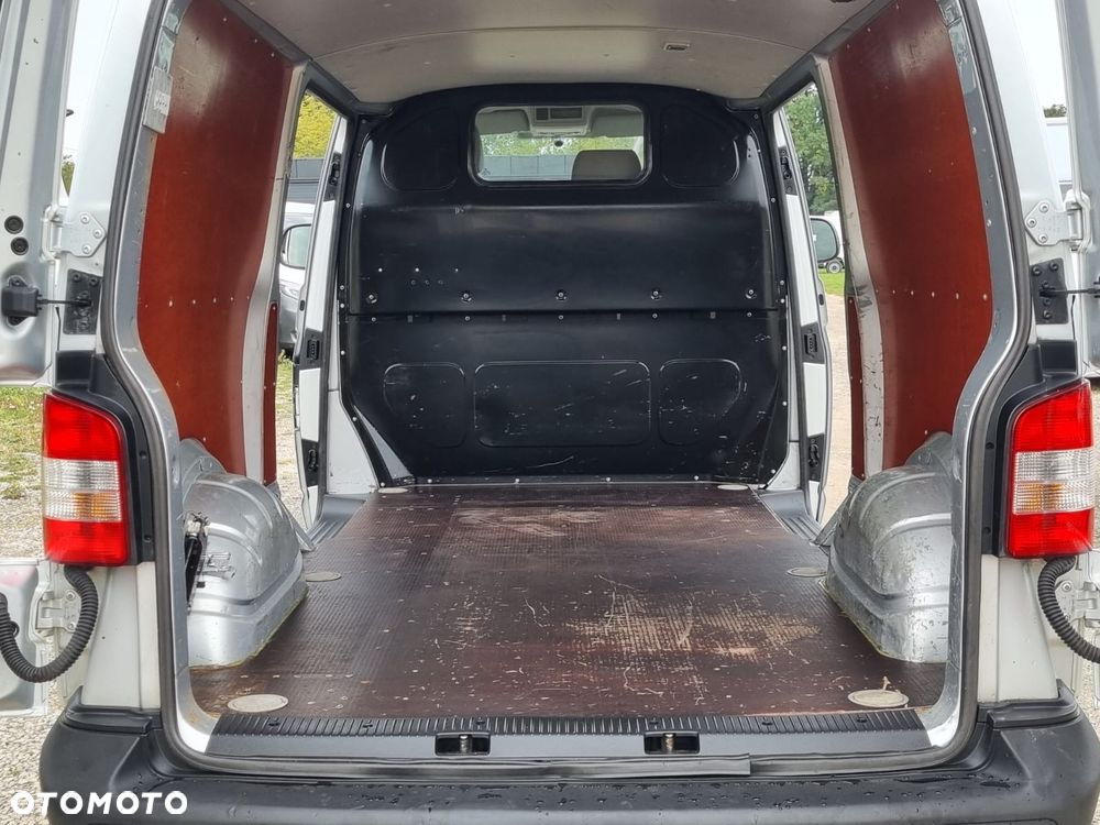 Volkswagen Transporter - 6