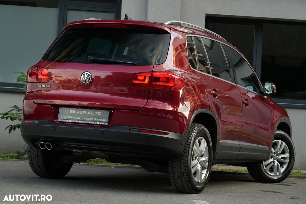 Volkswagen Tiguan 2.0 TDI DPF 4Motion BlueMotion Technology DSG Lounge Track & Style - 18