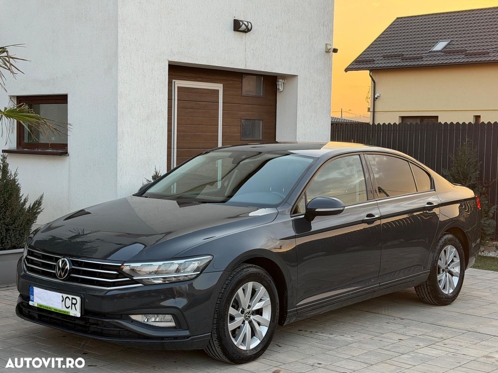 Volkswagen Passat 2.0 TDI SCR DSG Elegance - 12