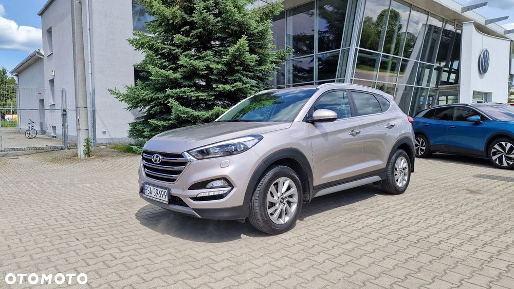 Hyundai Tucson - 2