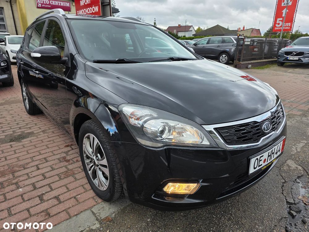 Kia Ceed 1.6 CRDi Spirit - 3