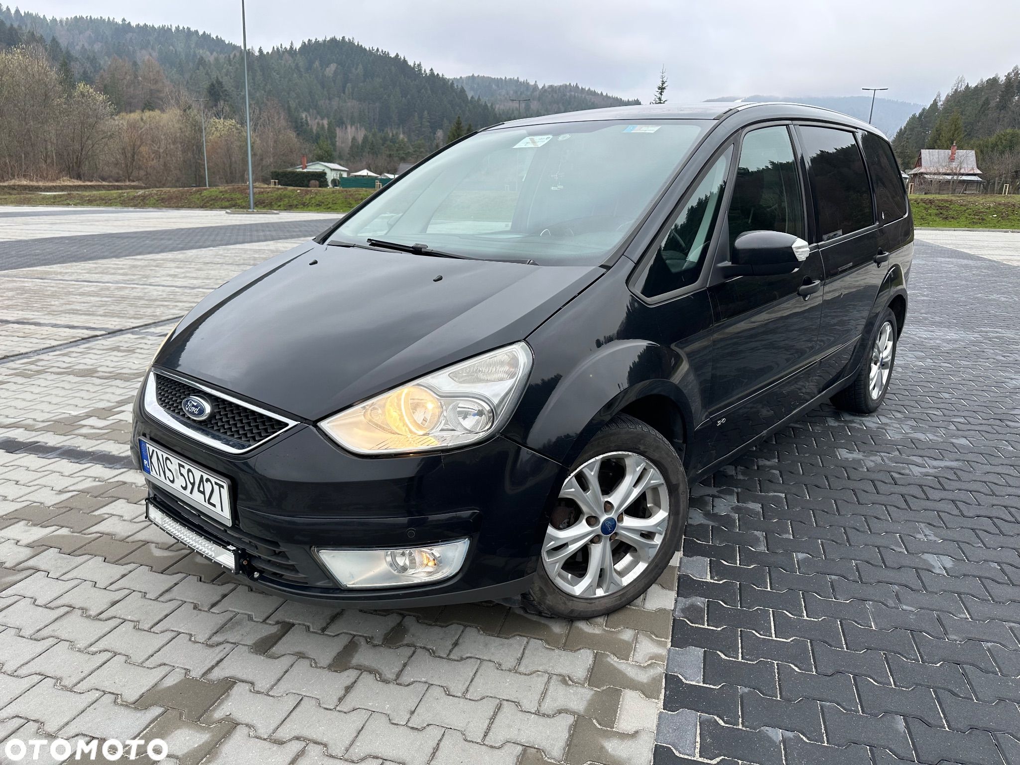 Ford Galaxy - 1