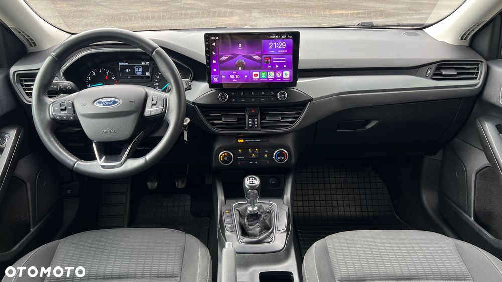 Ford Focus 1.0 EcoBoost Trend Edition - 5