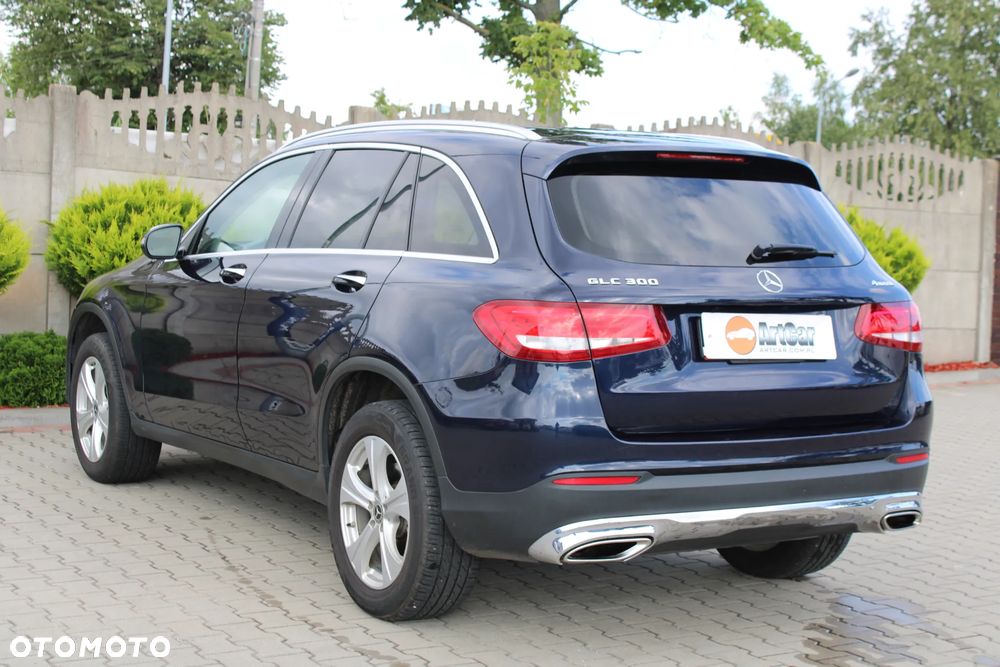 Mercedes-Benz GLC 300 4Matic 9G-TRONIC - 14