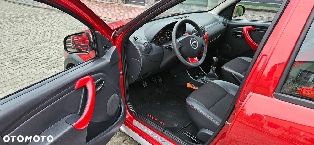 Dacia Sandero 1.6 16V Hi-Flex - 16