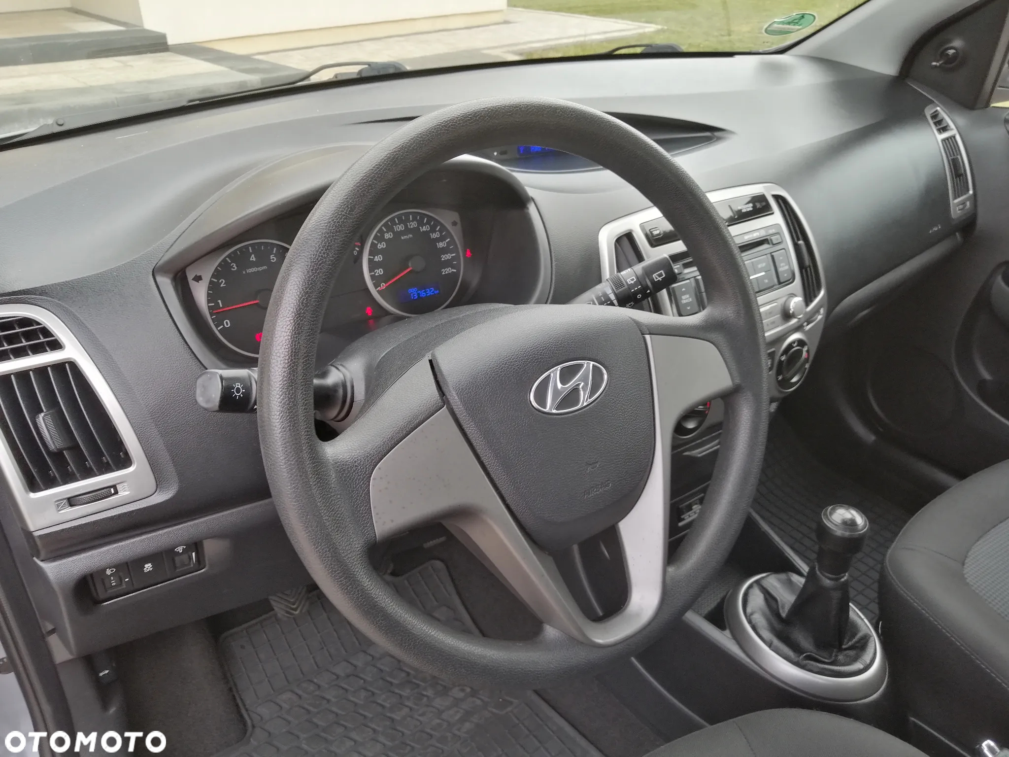 Hyundai i20 1.25 Comfort - 13