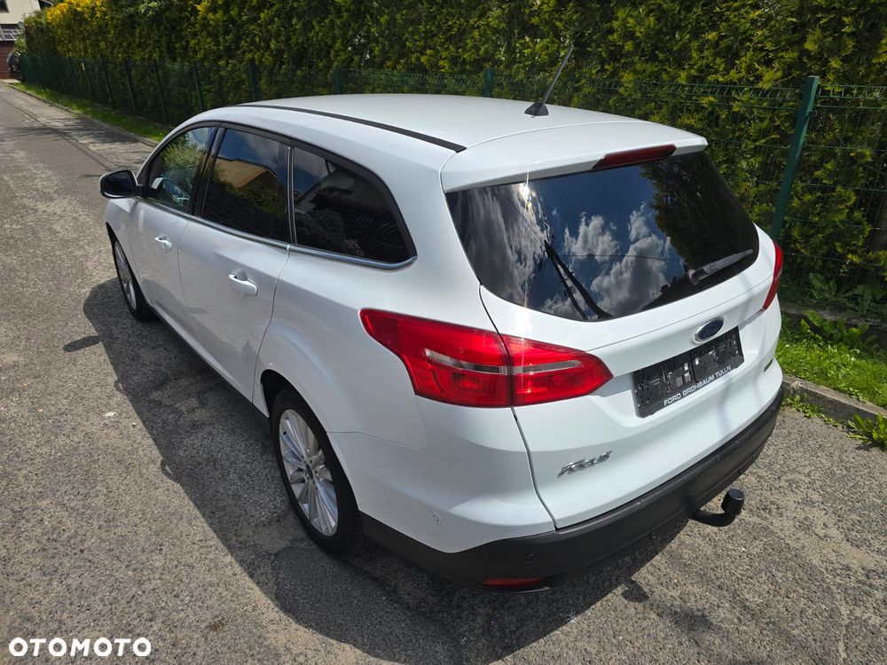 Ford Focus 1.0 EcoBoost Titanium - 9