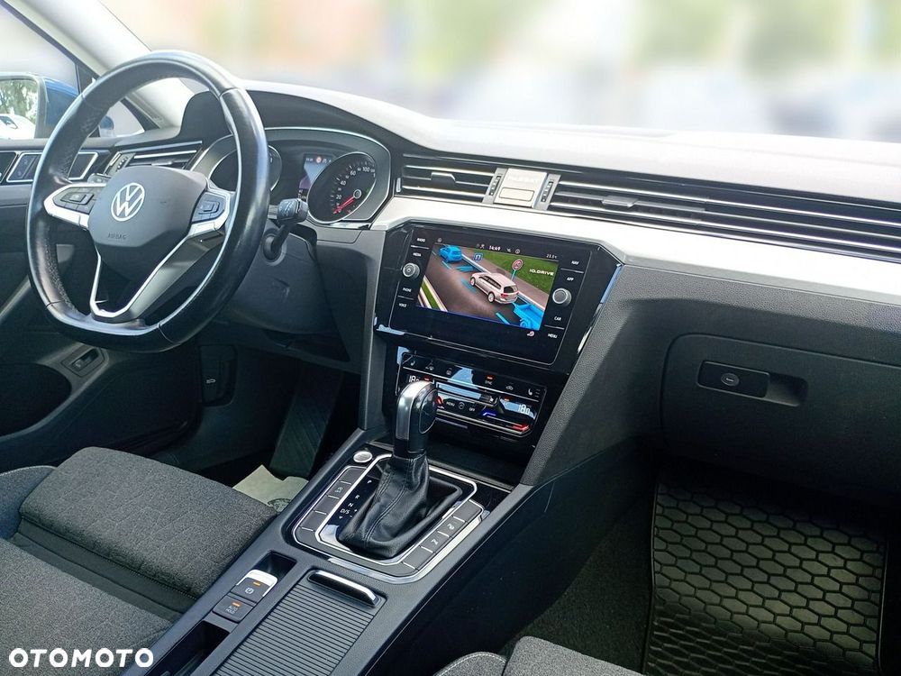 Volkswagen Passat Variant 2.0 TDI EVO Business DSG - 16