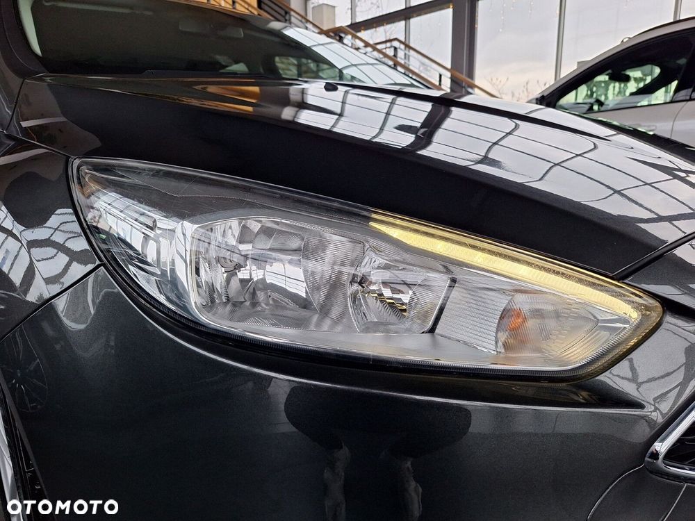 Ford Focus 1.6 Trend - 9