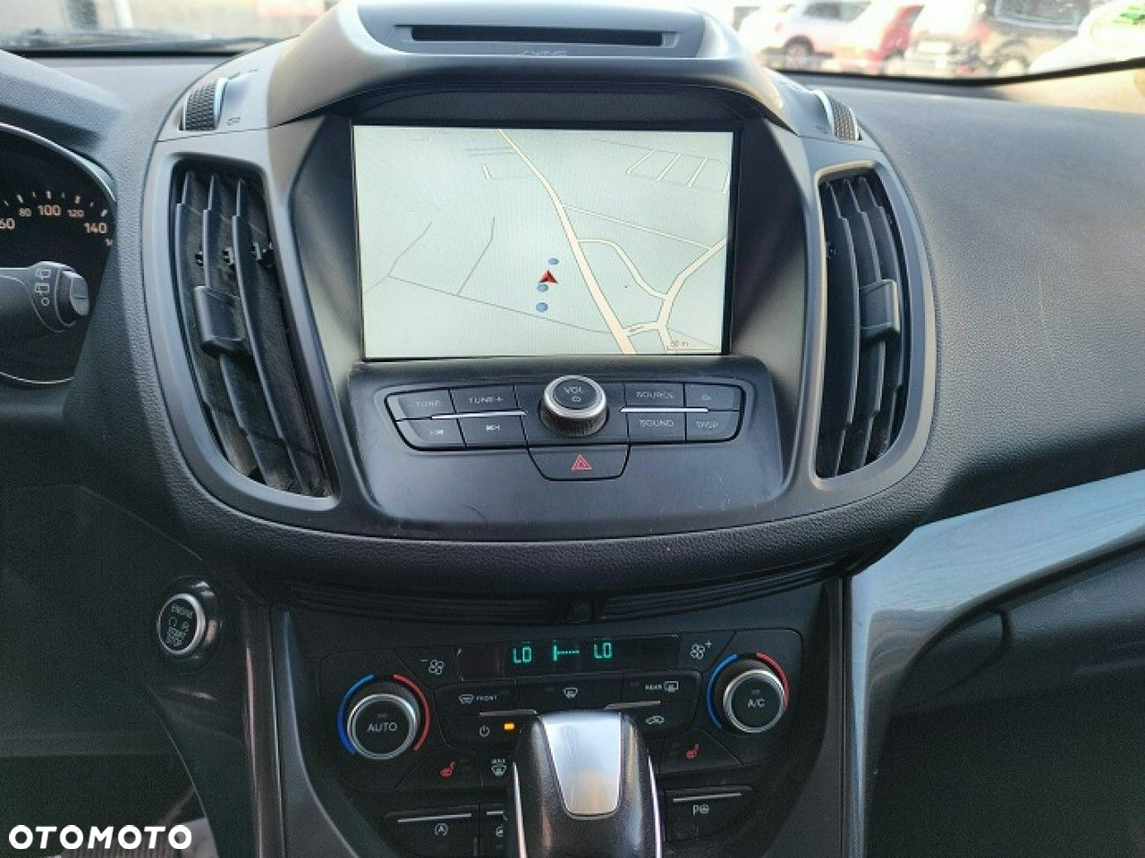 Ford Kuga - 18