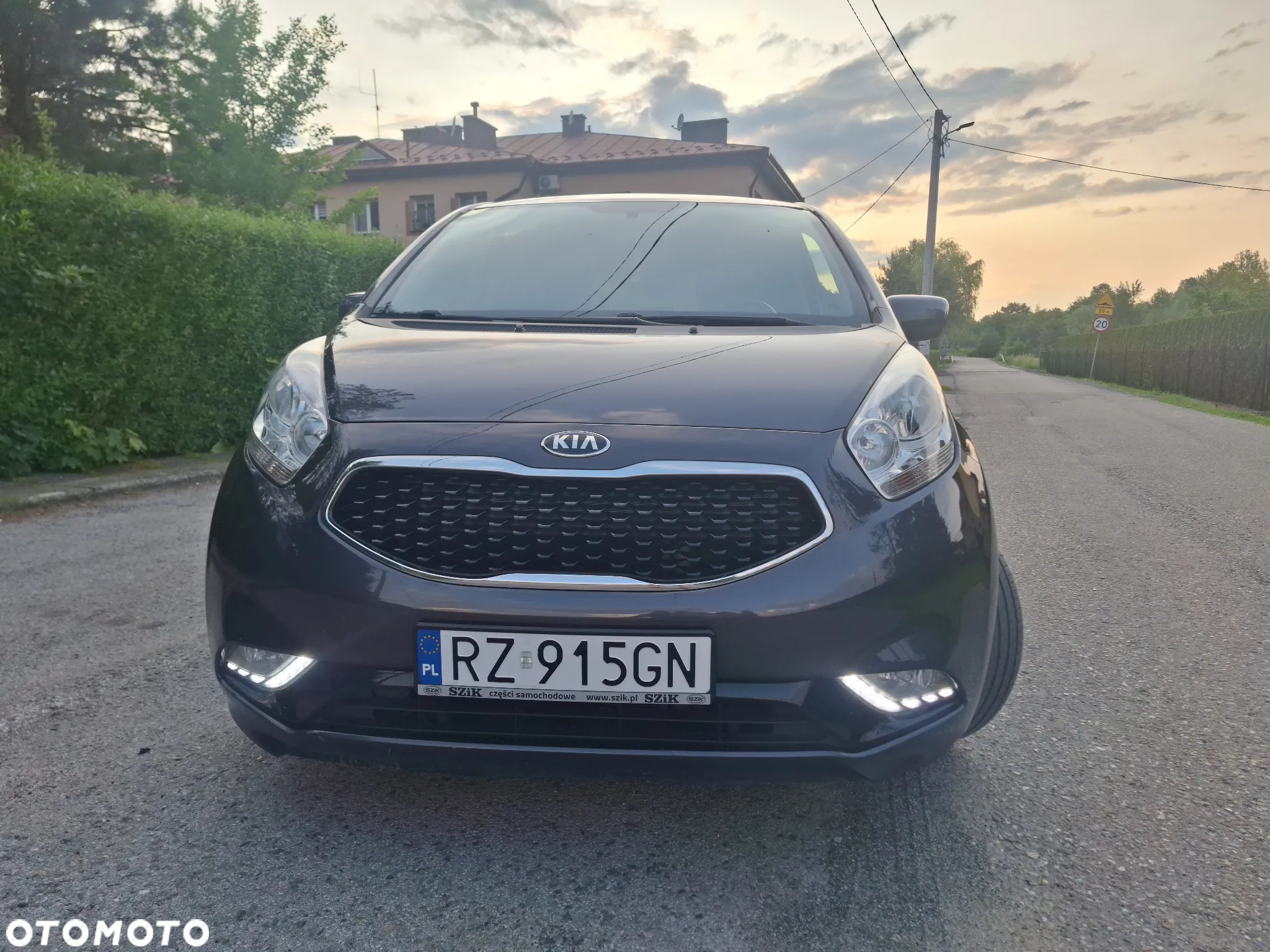 Kia Venga 1.4 CRDi 90 Business Line - 2