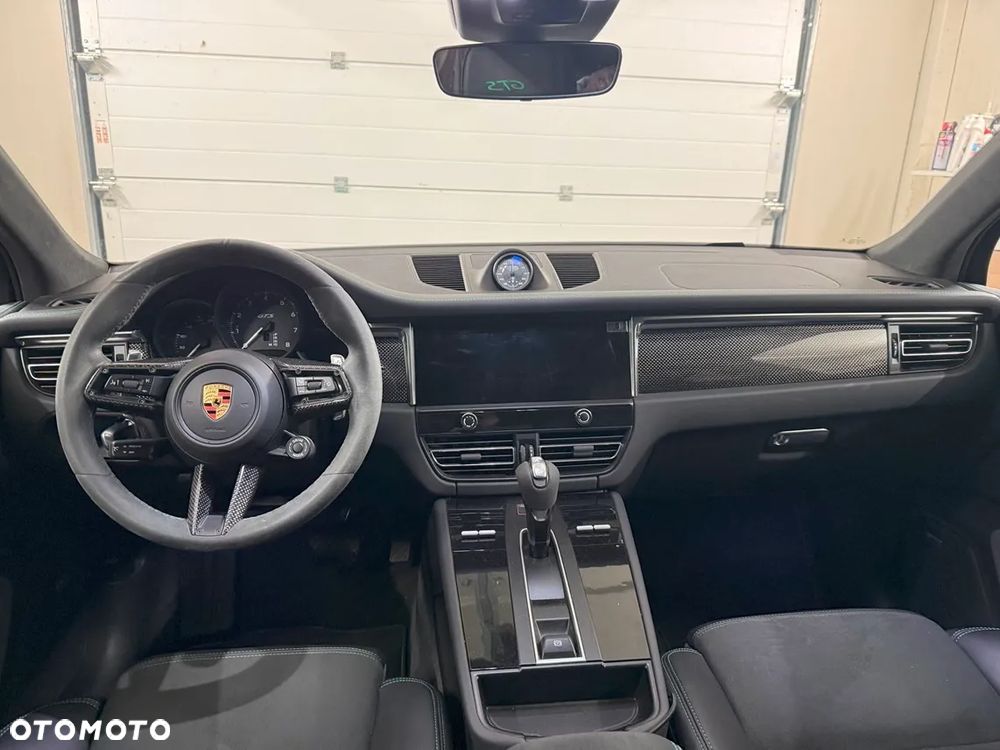 Porsche Macan GTS - 17