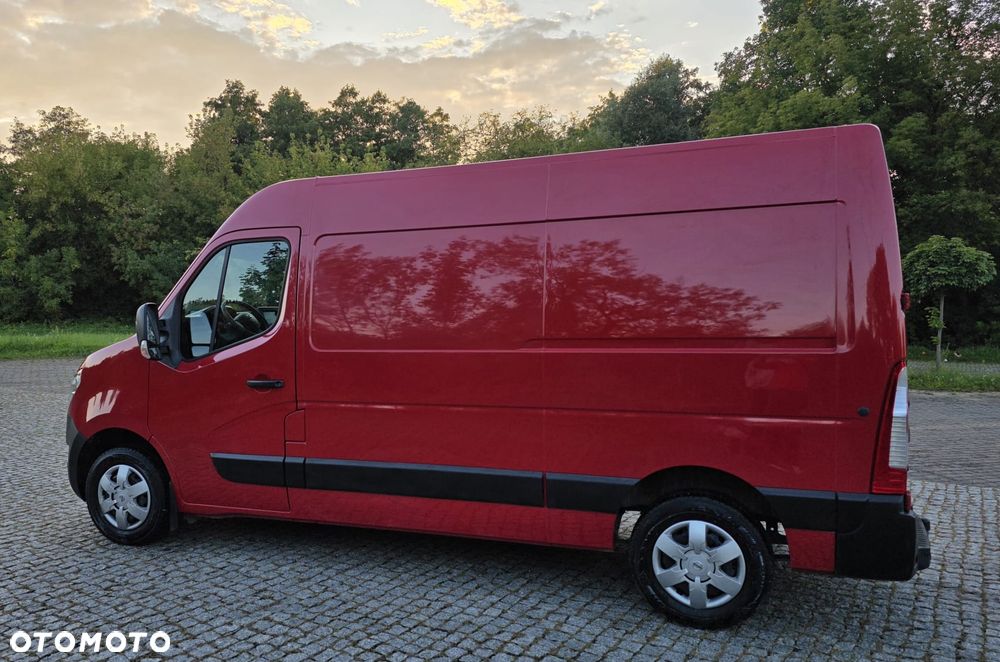 Nissan INTERSTAR - 10