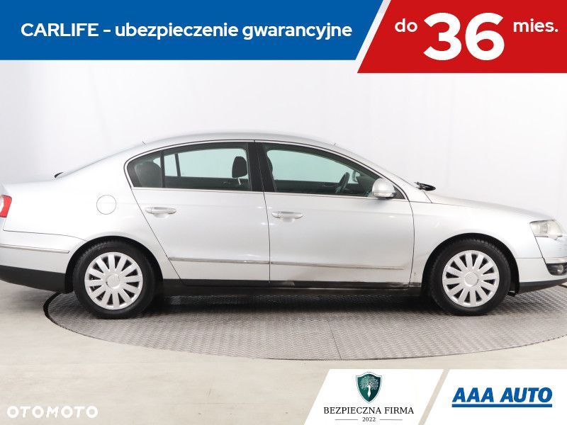Volkswagen Passat - 7
