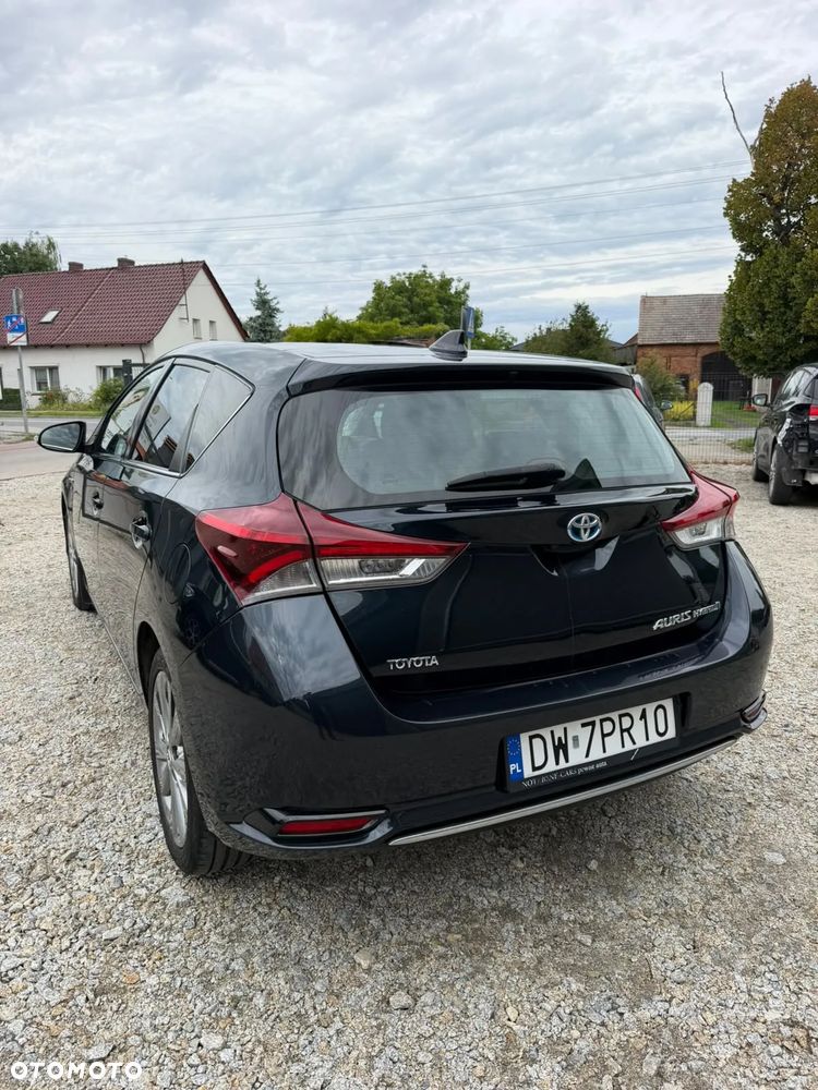 Toyota Auris - 9