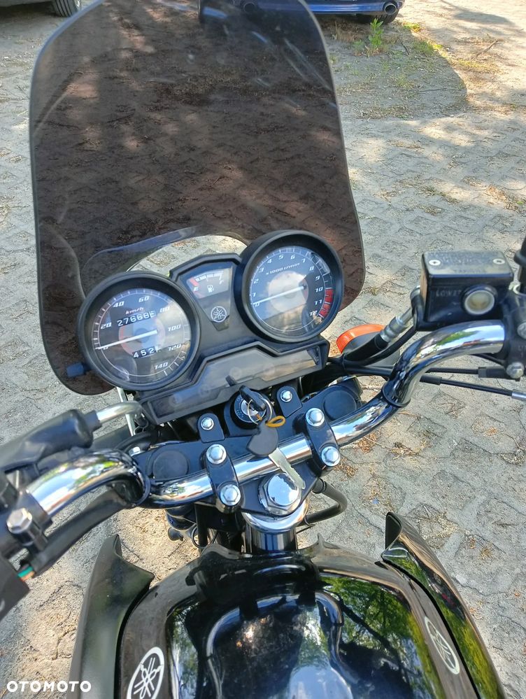 Yamaha YBR - 7
