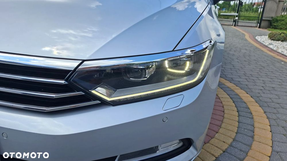 Volkswagen Passat 2.0 TDI (BlueMotion Technology) DSG Highline - 10