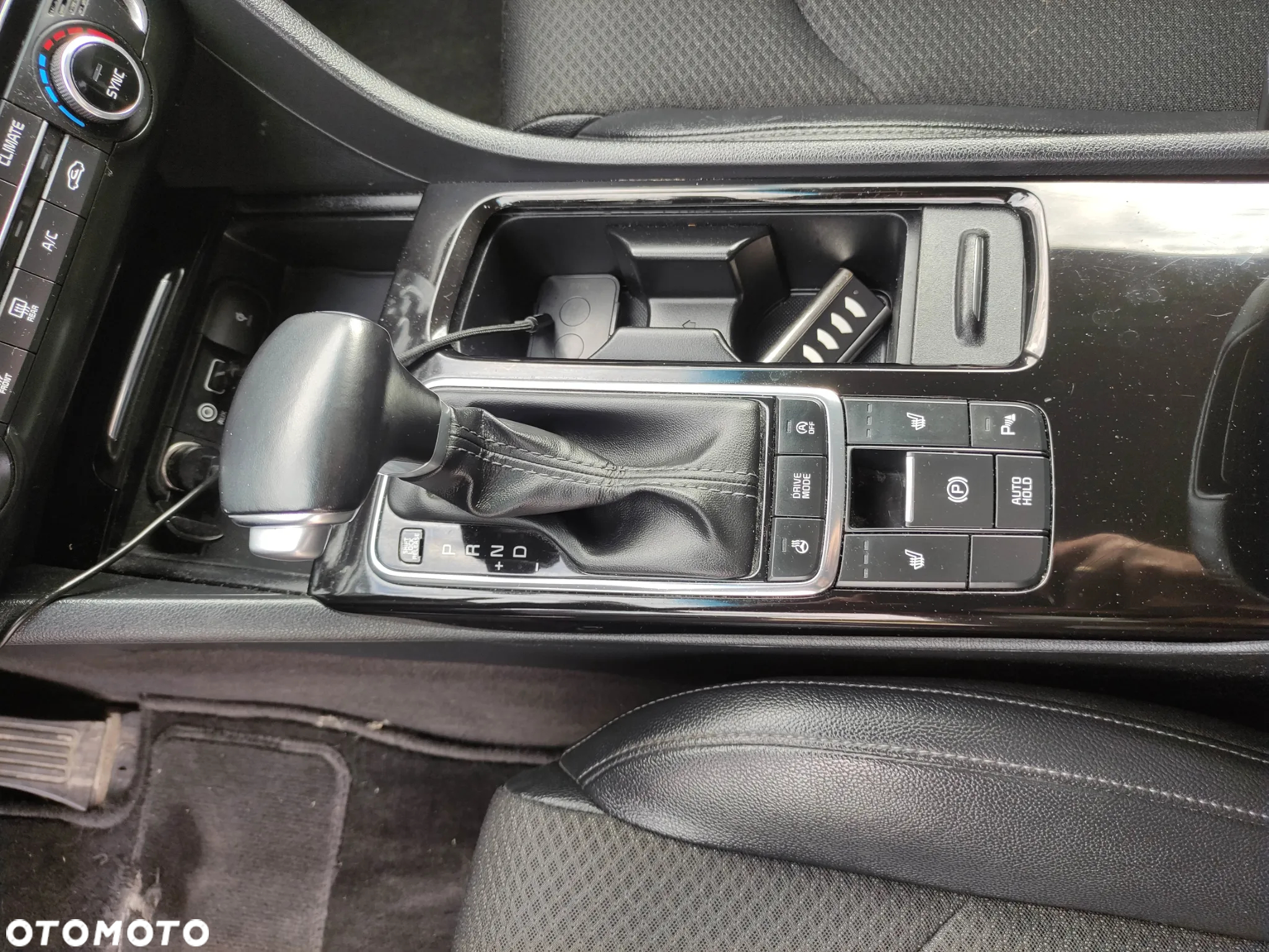 Kia Optima 1.7 CRDI L DCT - 10