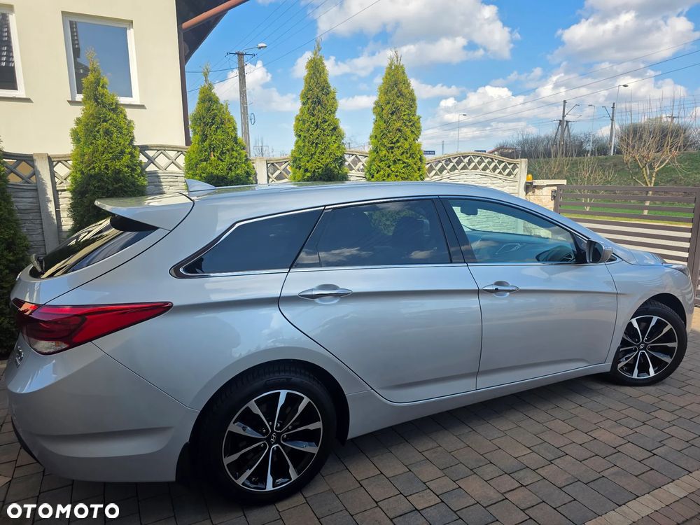 Hyundai i40 Kombi 1.7 CRDi DCT Premium - 7