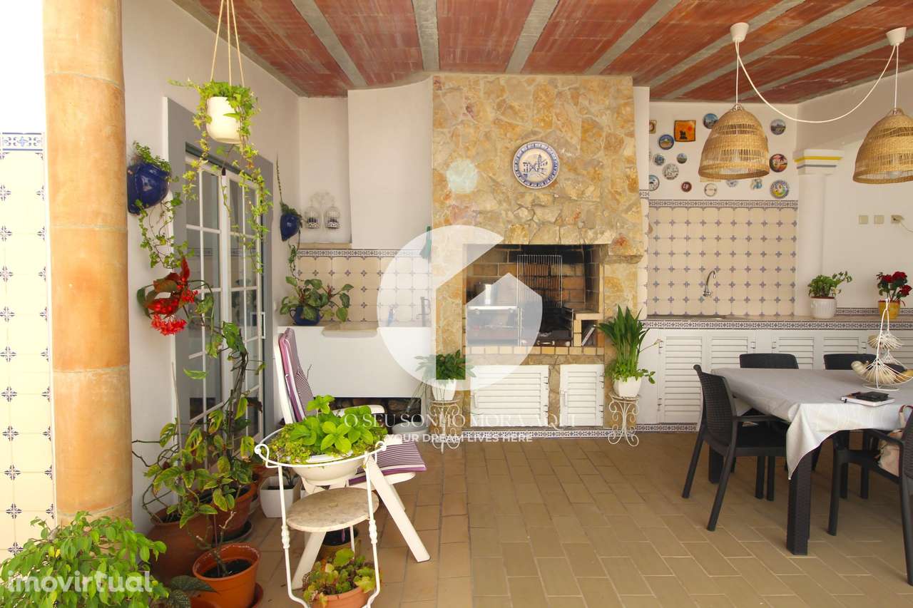 MORADIA T3 COM PÁTIO NA BAIXA DE OLHÃO - Grande imagem: 3/36