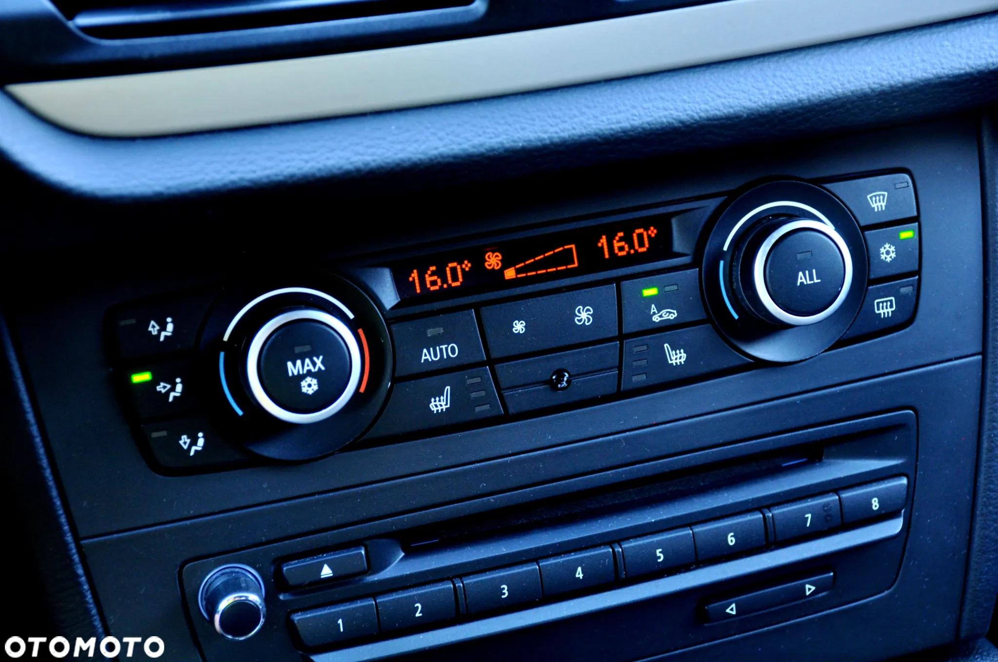 BMW X1 xDrive20d - 34