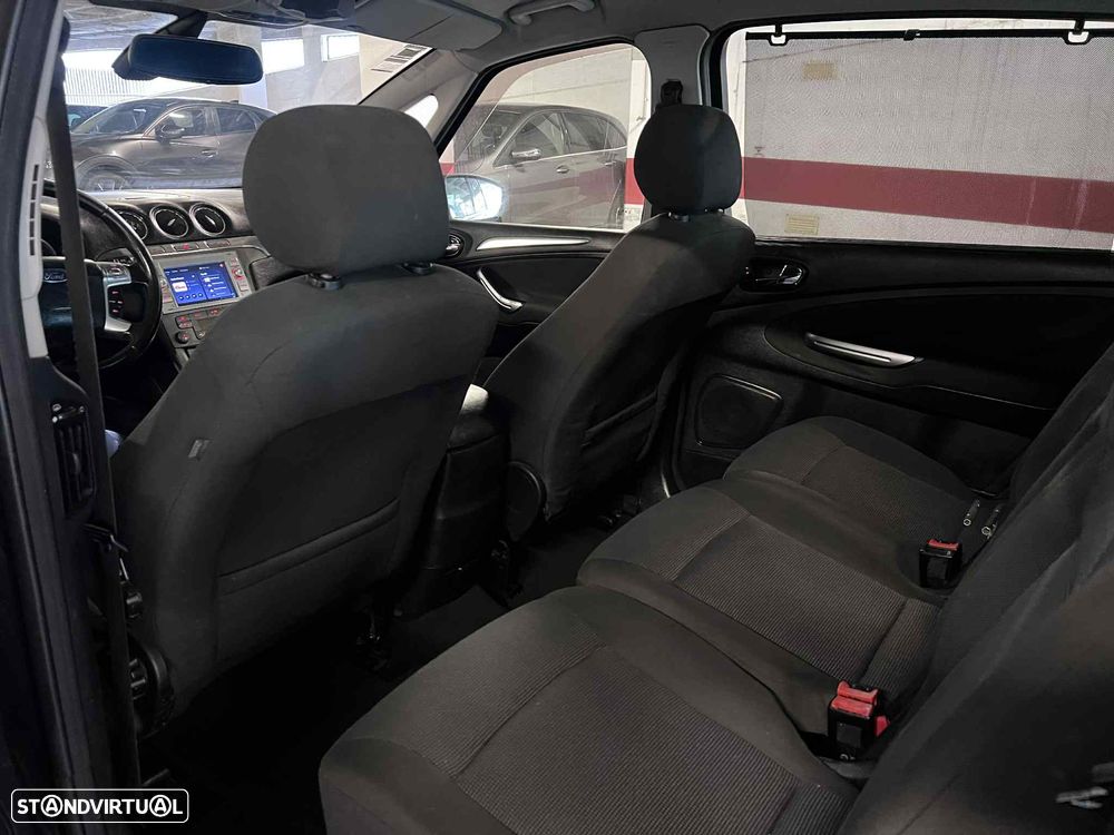 Ford S-Max 1.8 TDCi Titanium 7L - 4