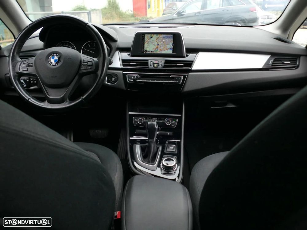 BMW 216 Active Tourer d Advantage Auto - 37