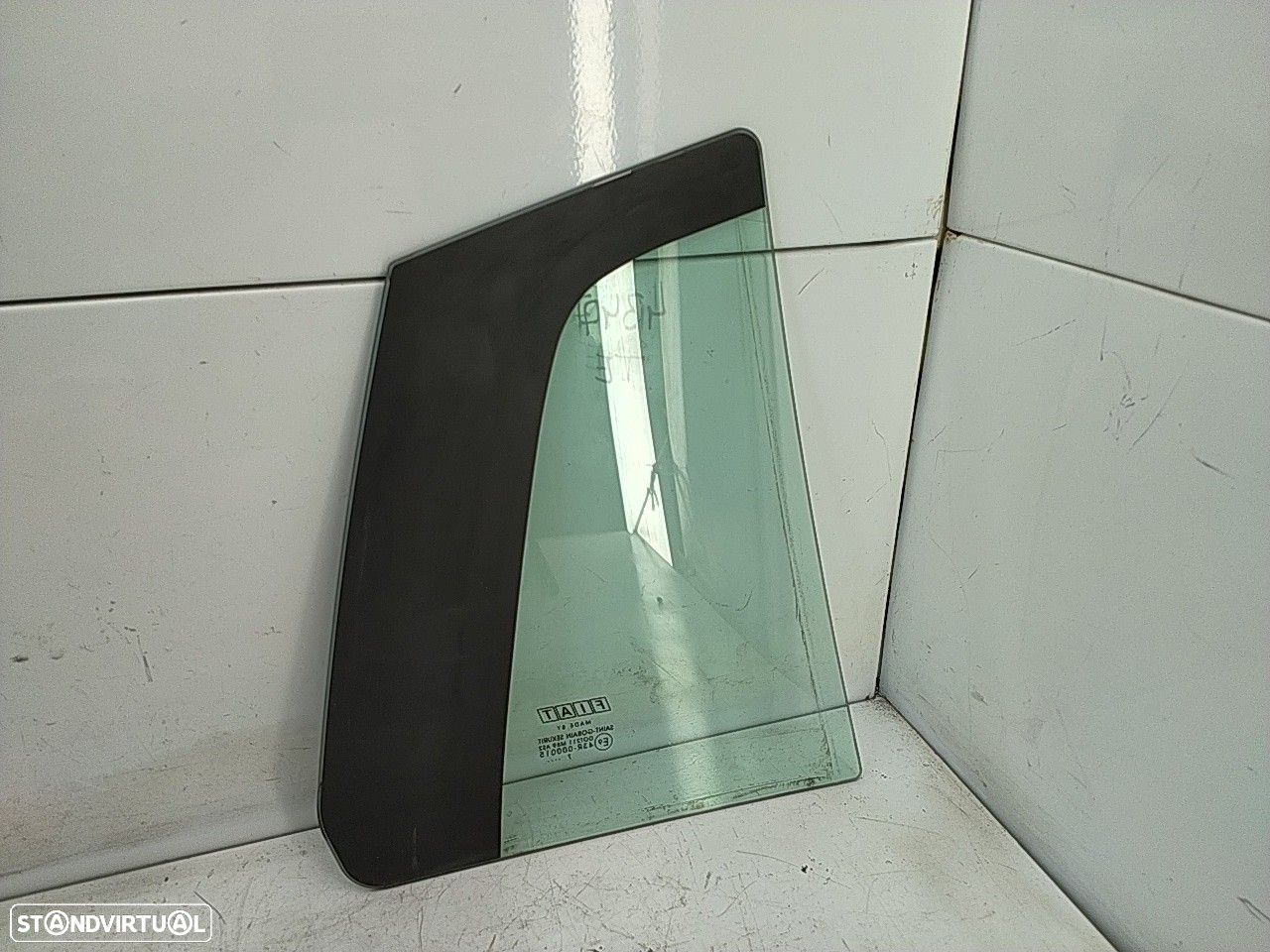 Vidro Porta Tras Esquerda Fiat Bravo Ii (198_) - 3