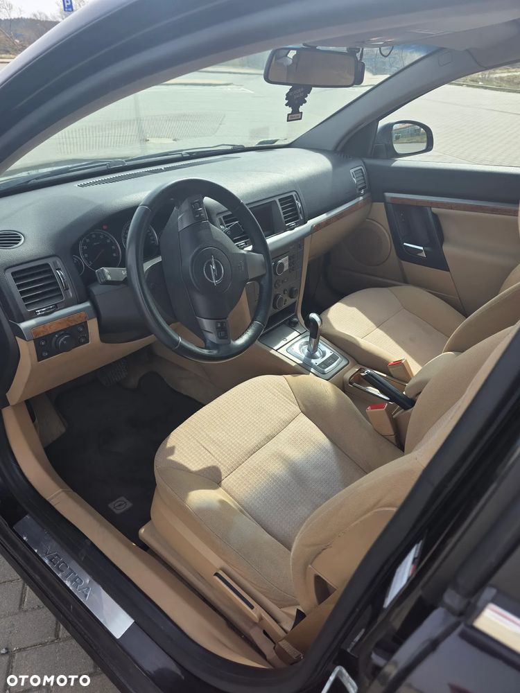 Opel Vectra 1.8 Cosmo EasyTronic - 11