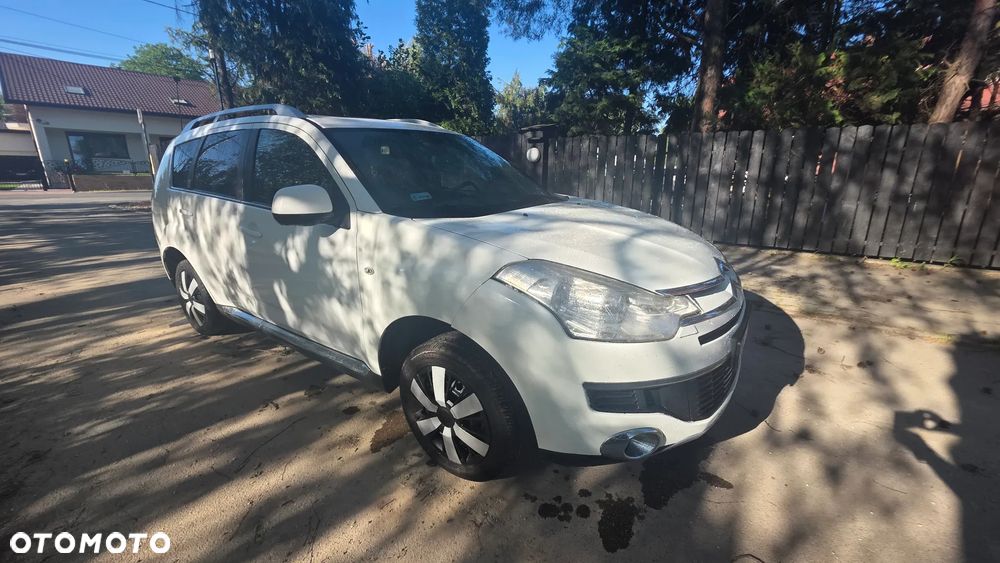 Citroën C-Crosser - 17