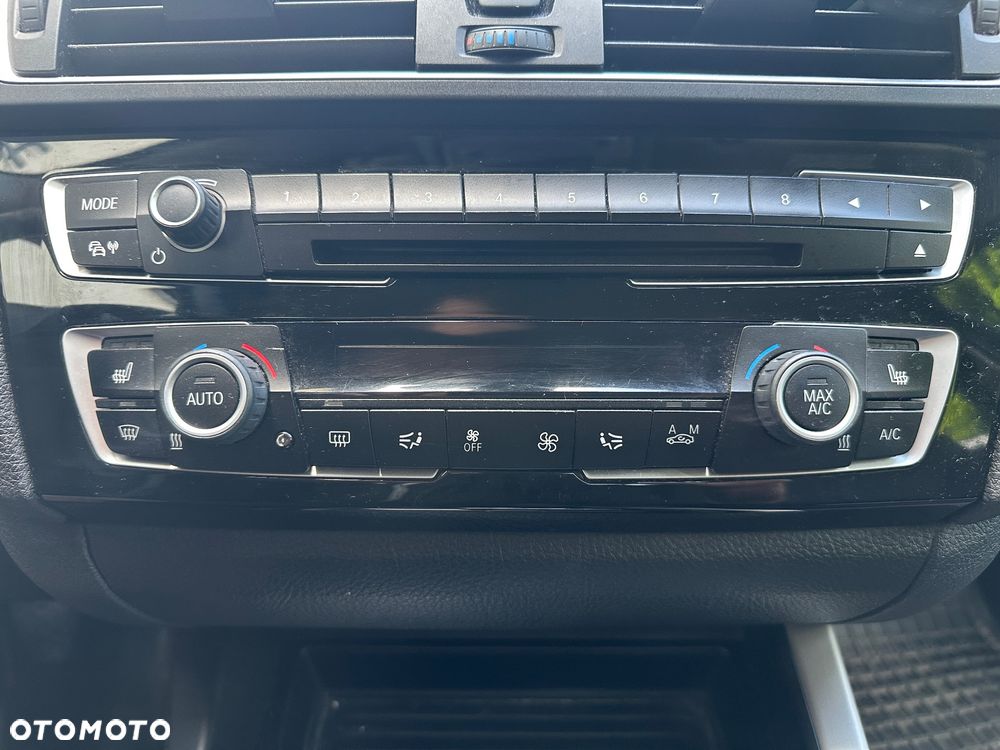 BMW Seria 1 118d - 18
