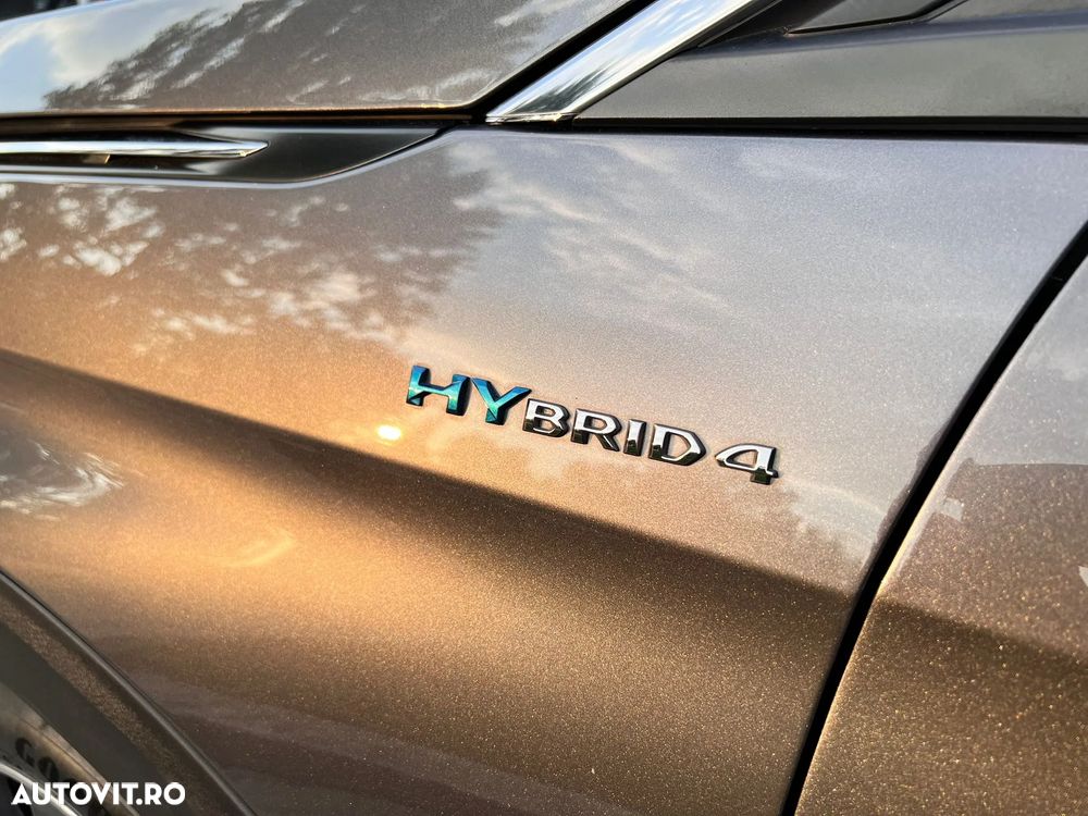 Peugeot 3008 PHEV 300 EAT8 4X4 GT - 32