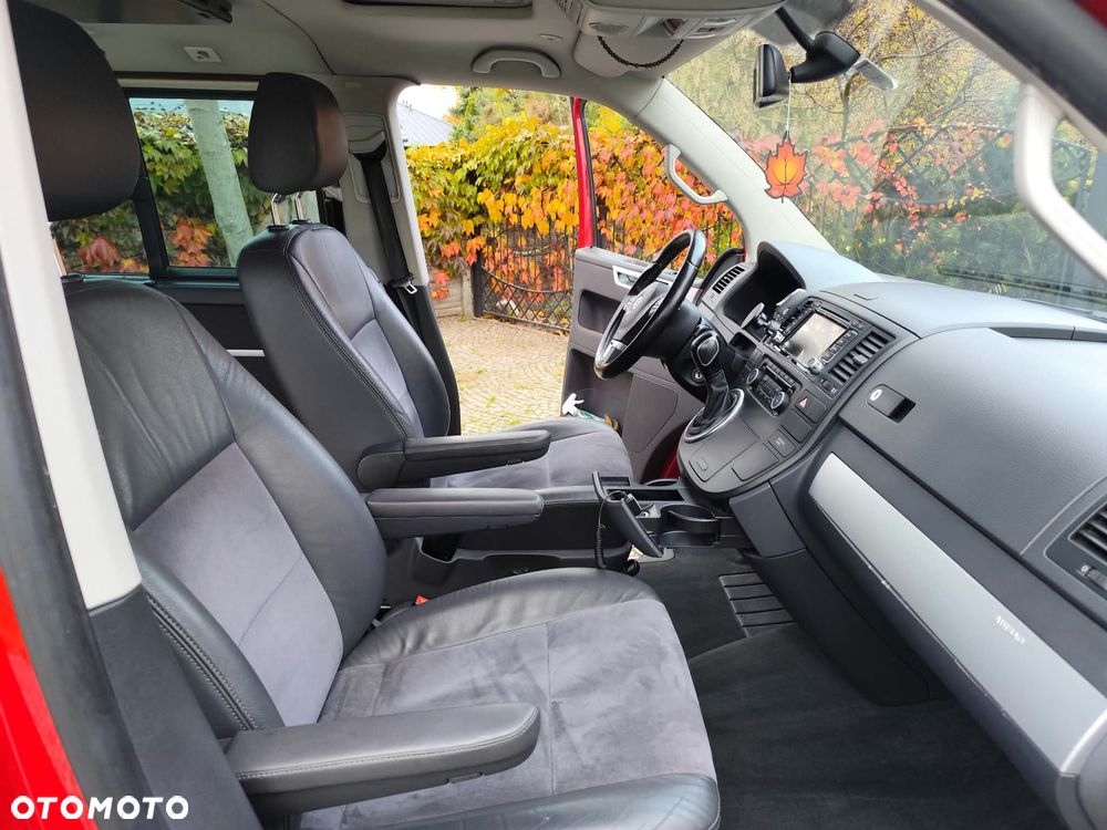 Volkswagen Multivan - 10