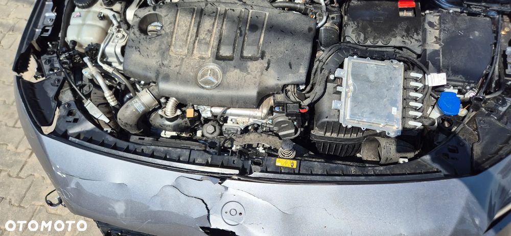 Mercedes-Benz Klasa B 180 d 8G-DCT - 19