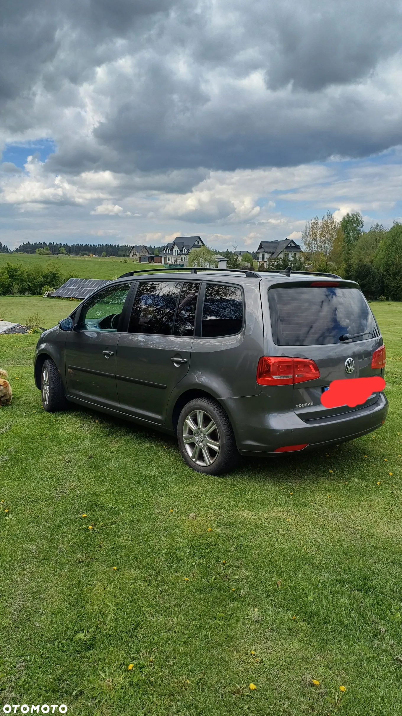 Volkswagen Touran - 14