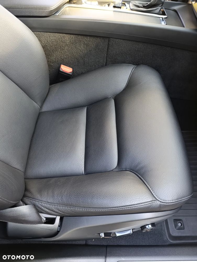 Volvo XC 60 T5 AWD Geartronic Momentum - 12