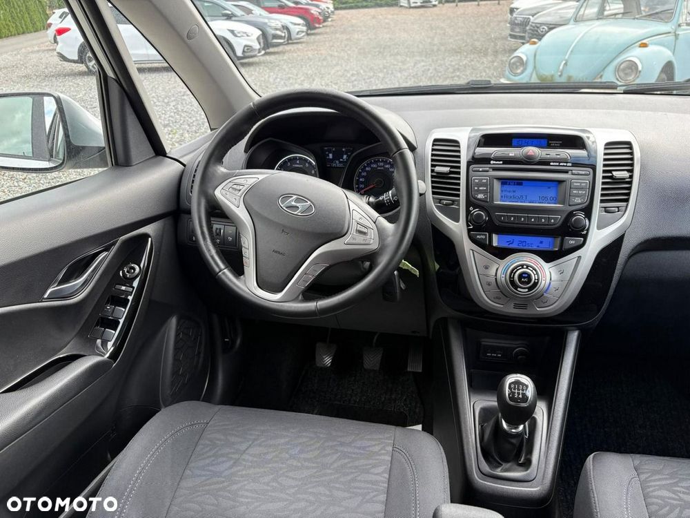 Hyundai ix20 - 10