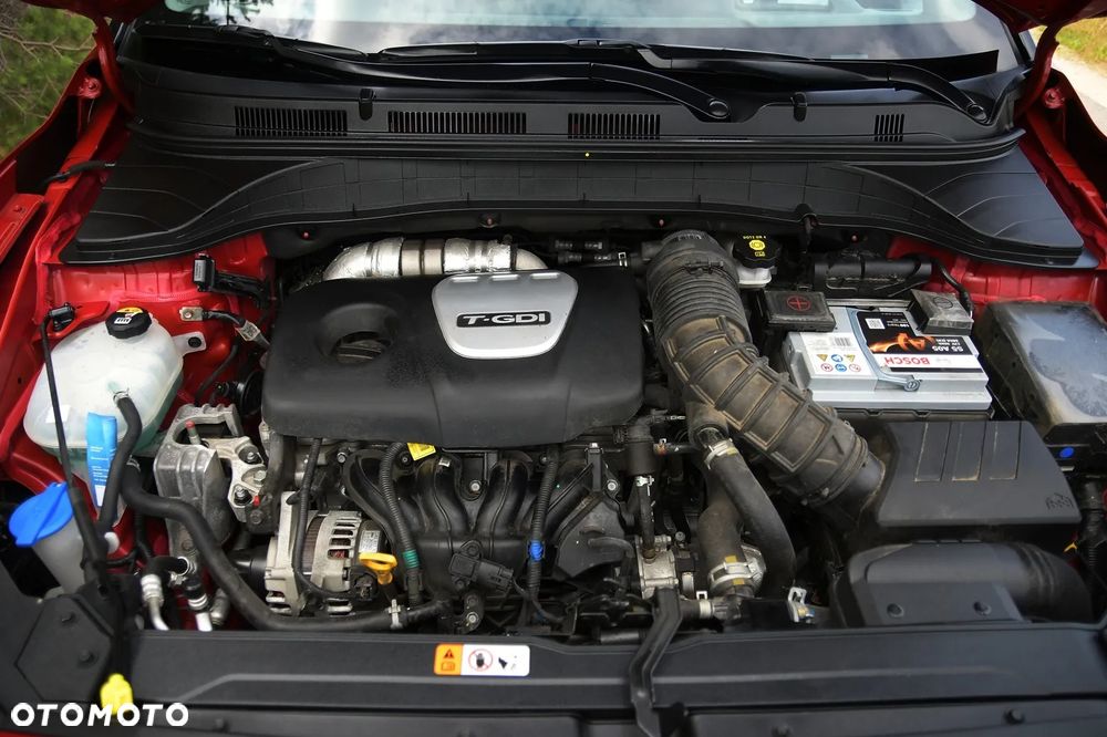Hyundai Kona 1.6 T-GDI DCT Premium - 33