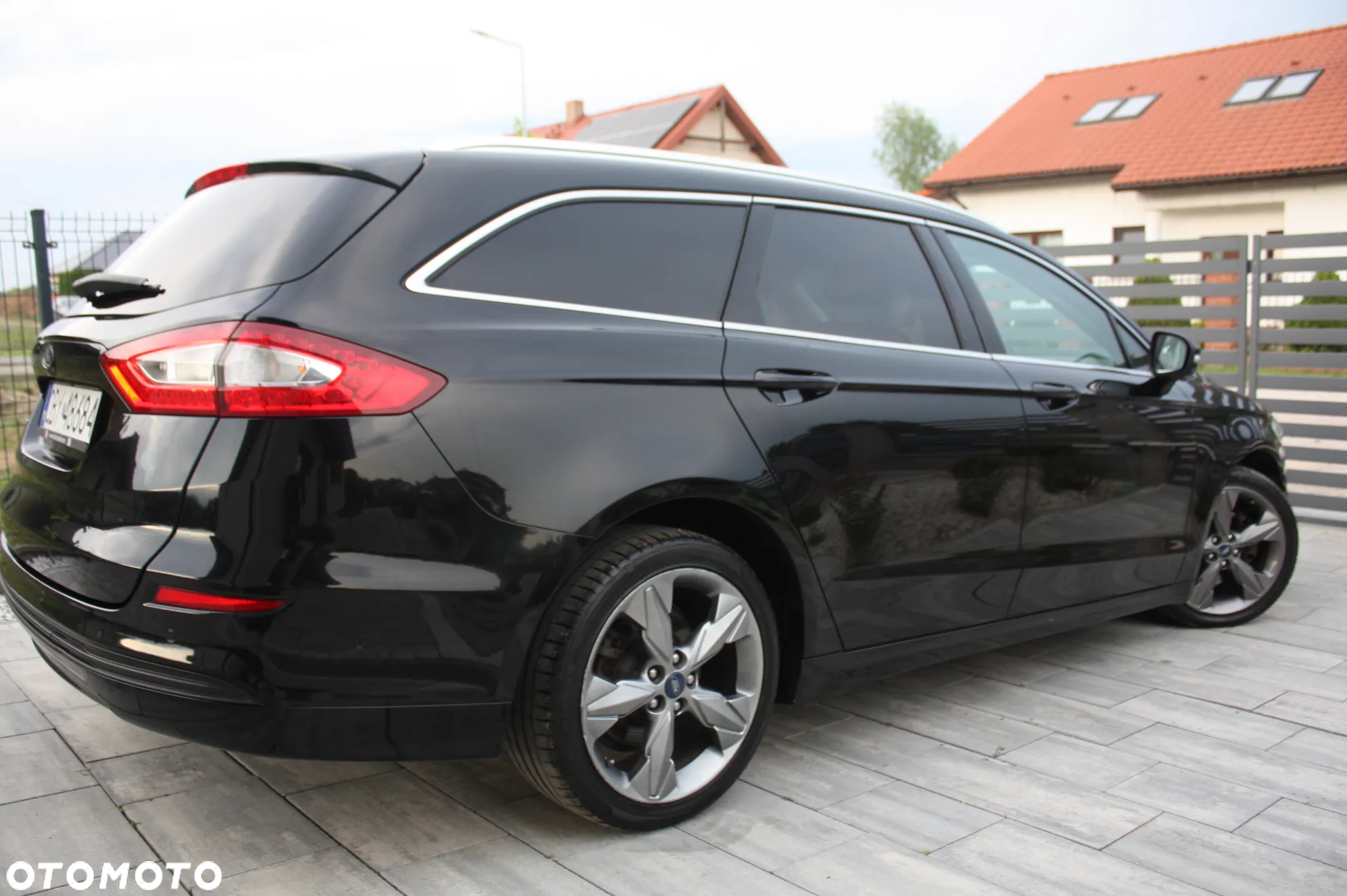 Ford Mondeo - 4