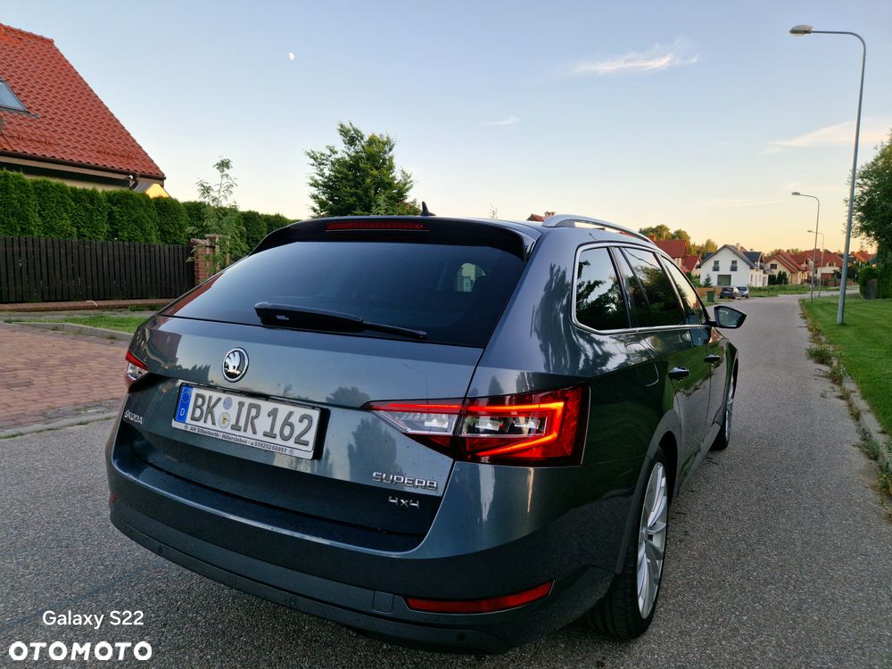 Skoda Superb 2.0 TDI 4x4 DSG Style - 27
