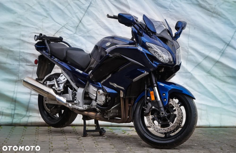 Yamaha FJR - 1