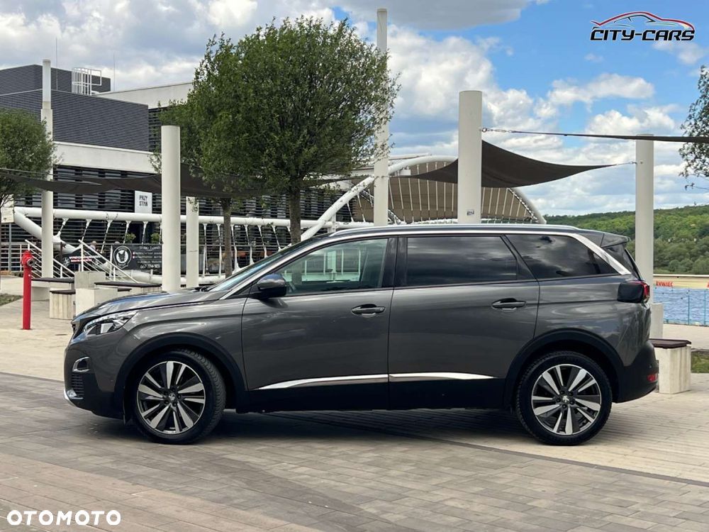 Peugeot 5008 - 5