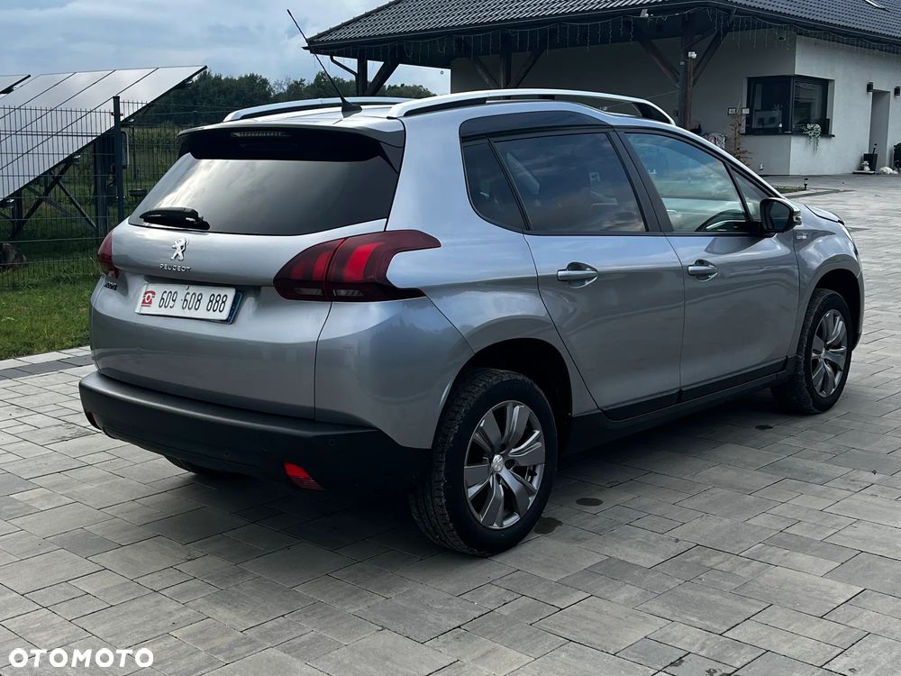 Peugeot 2008 PureTech 82 Style - 5