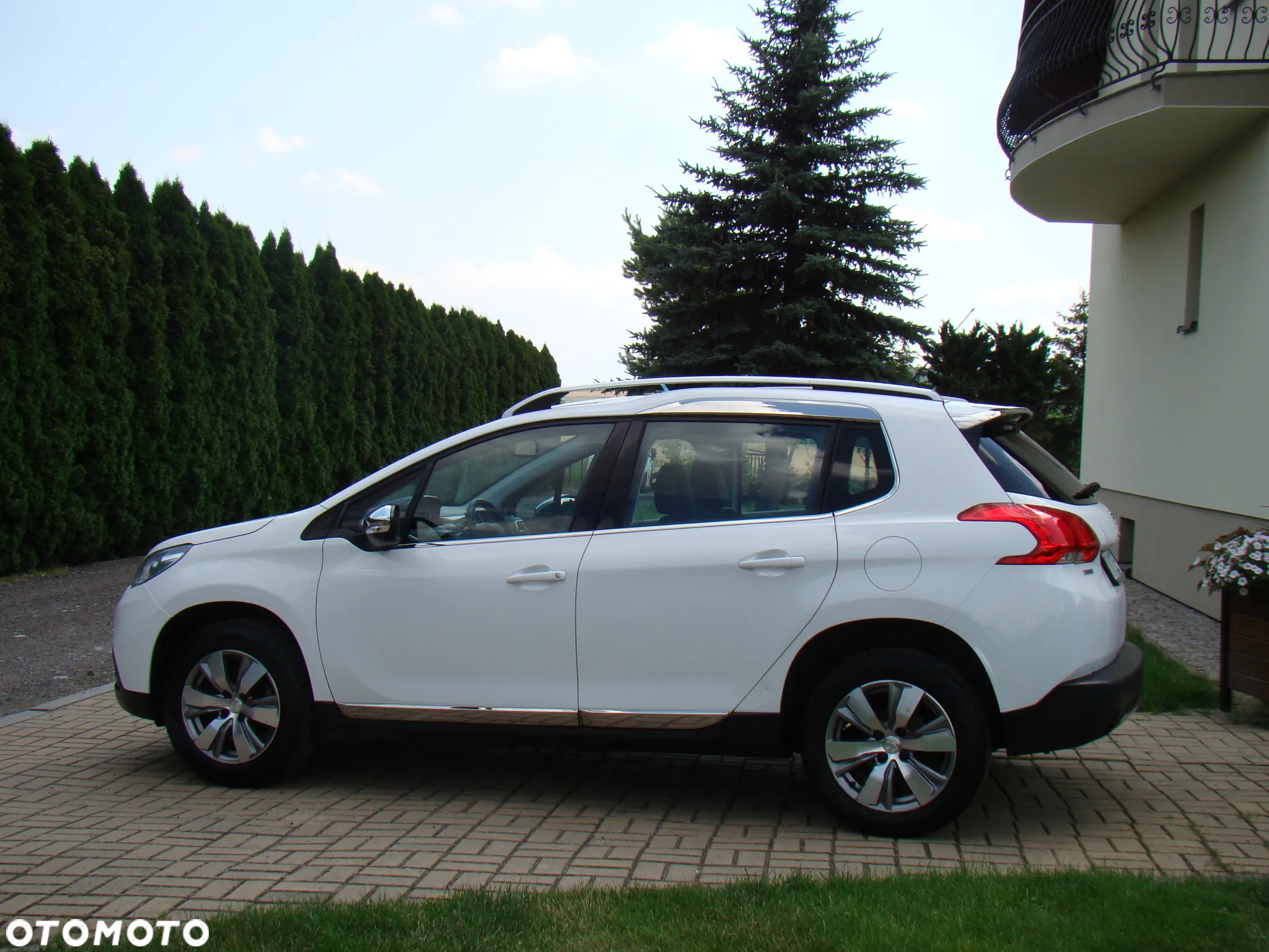 Peugeot 2008 - 5